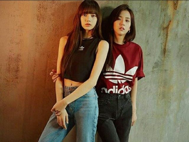 Jisoo e Lisa