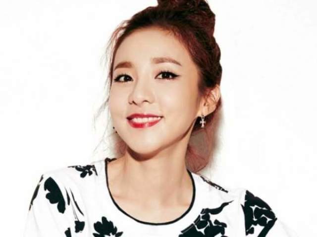 1. Dara (ex 2NE1).