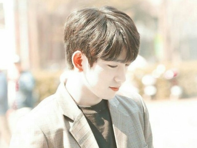Jinyoung!