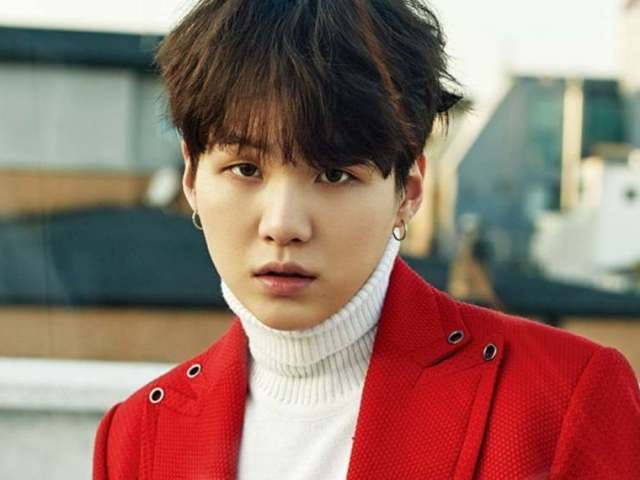 Suga (BTS).