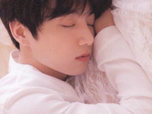 dormir com jungkook