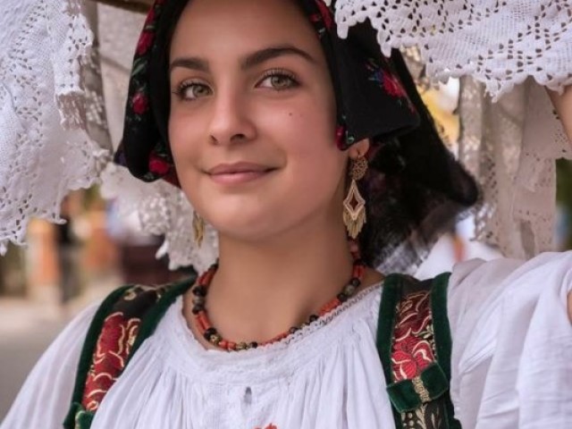 Portuguesa