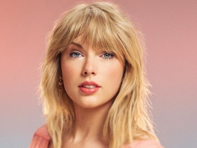 Taylor Swift!