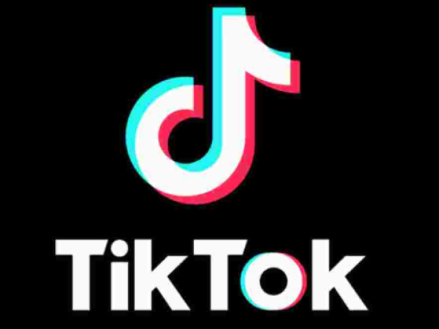 TIK TOK 😃