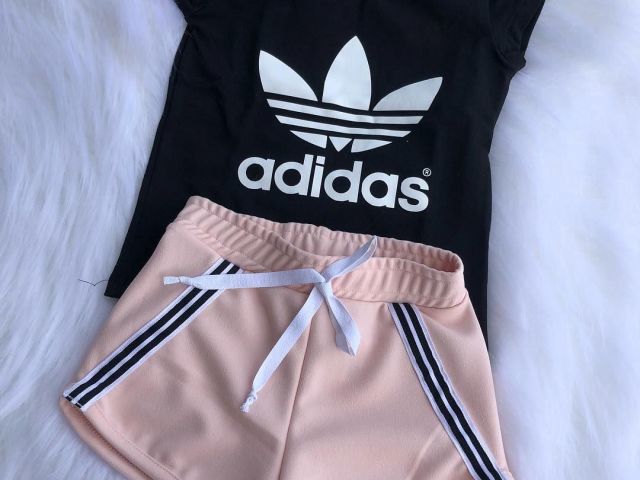 Adidaaas