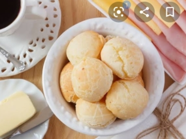 Pão de queijo com cappuccino🤩