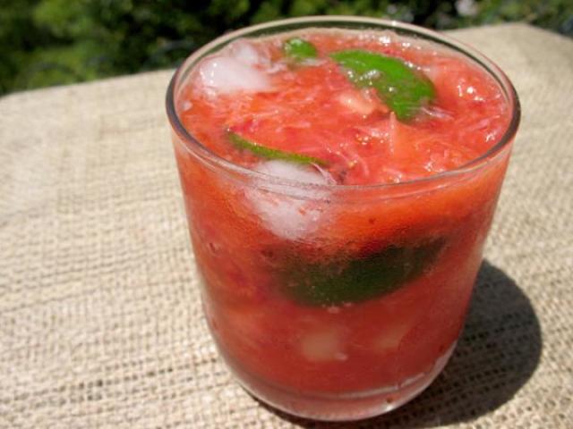 Caipirinha de Morango