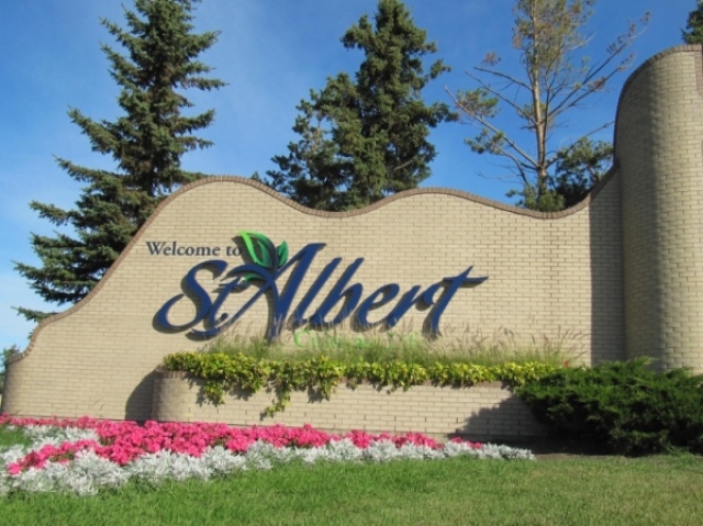 St.Albert,CanadΓ‘