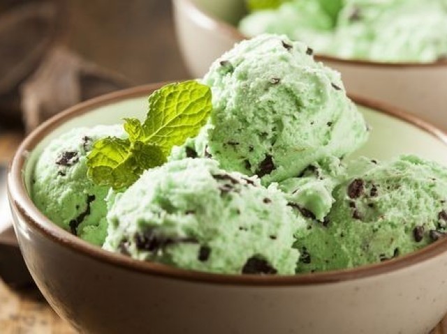 Chocolate com menta.