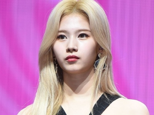 4. Sana (TWICE).