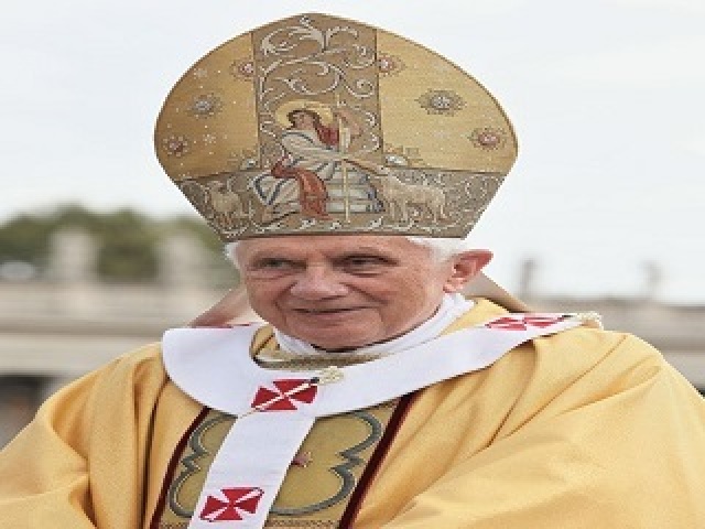 Papa Emérito Bento XVI