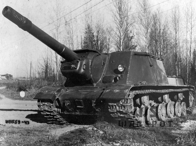 ISU-152