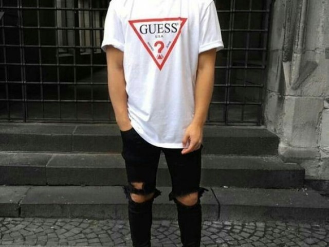 Roupa do Nick
Vans