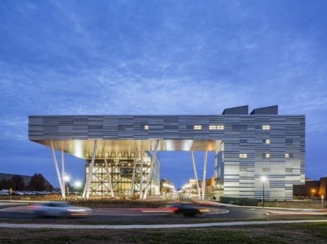 ESCOLA TECNOLÓGICA