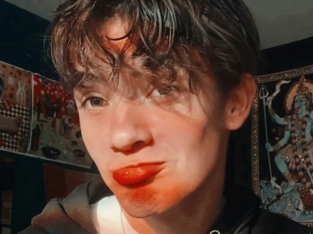 VocĂȘ conhece Noah Urrea? đđ¶