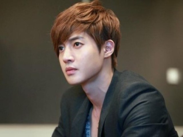 1. Hyung Joong (SS501).