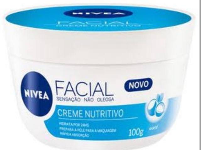 Nivea (nutritivo e hidrata por 24hs)💎