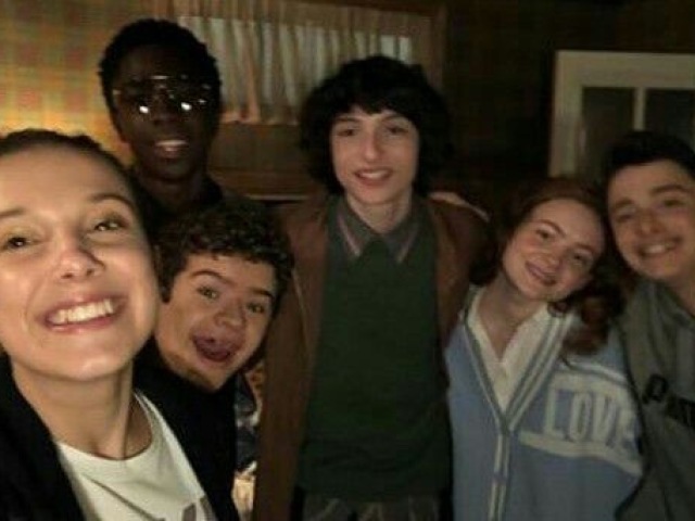 Quem de stranger things te namoraria?