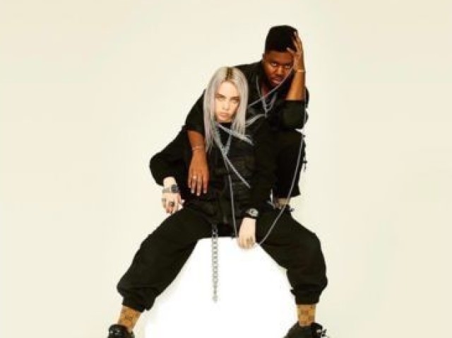 Lovely
•Billie Eilish e Khalid
