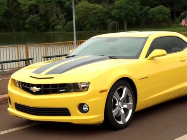 camaro amarelo