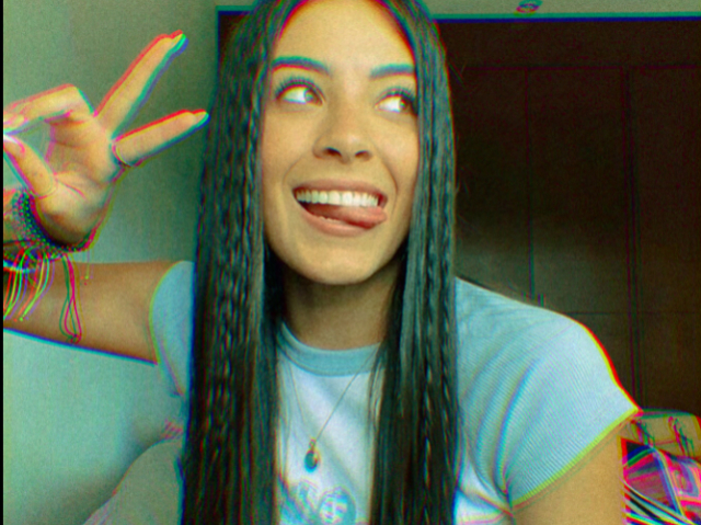 ๐๐ข๐ฃ๐ช๐ฏ๐ข ๐ฉ๐ช๐ฅ๐ข๐ญ๐จ๐ฐ.
