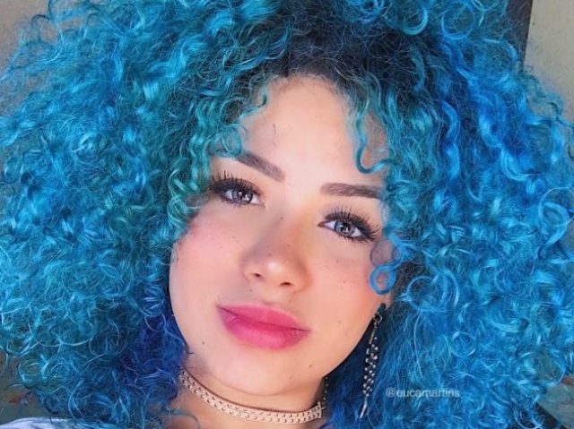 Azul
