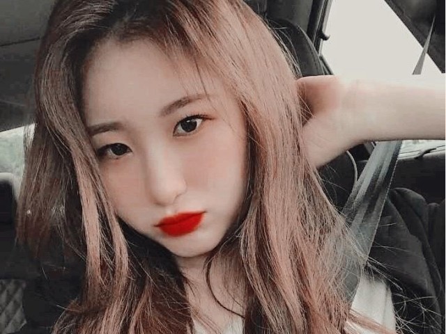 Chaeyeon (IZ*ONE)