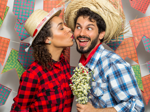 Monte sua Festa Junina e diremos quem é você na festa!