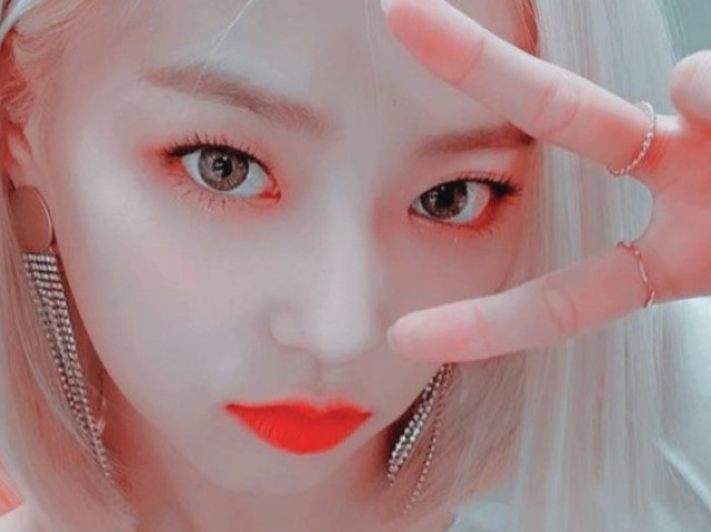 Yeeun (Ex.
Wonder girls
Atualmente:
CLC)