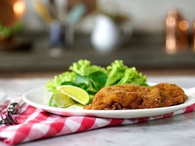 Bife de frango à milanesa