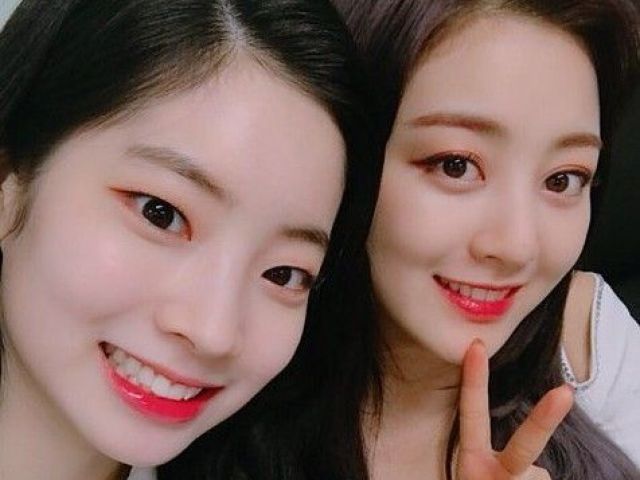 Dahyun\Jihyo