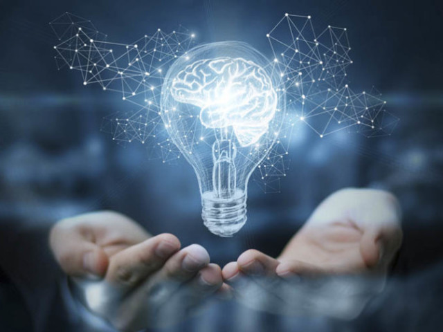 Inteligente e bastante esforçado
