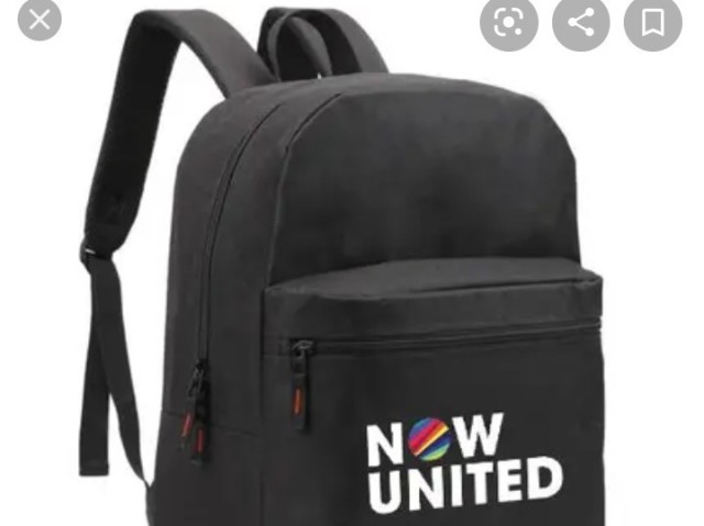 Mochila preta do Now united