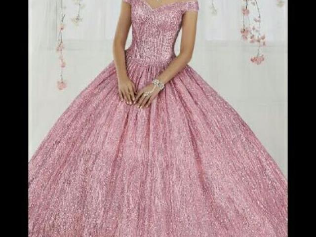 Vestido rosa claro muito chique