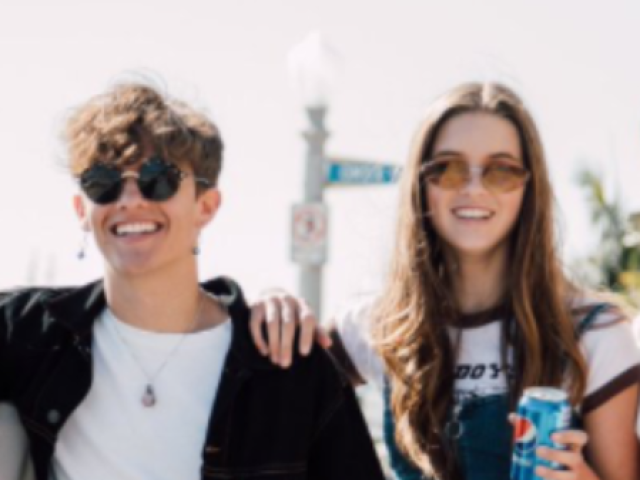 Savannah e Noah ( nĂŁo shippo mas hĂĄ quem shipp)