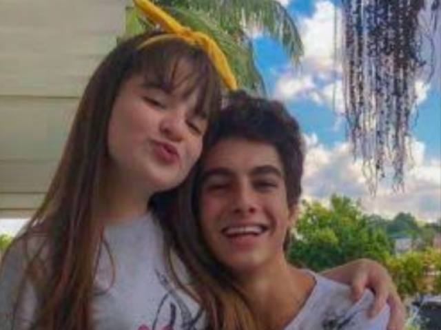 Sophia valverde e Lucas burgartti