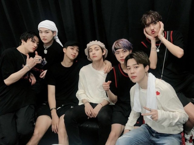 Qual membro do BTS é seu namorado?