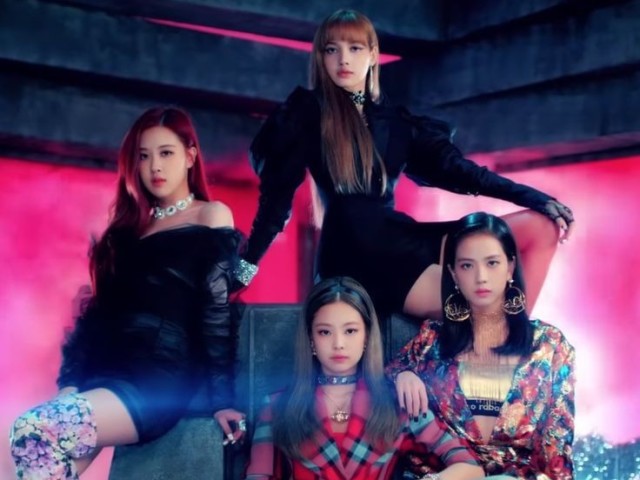 DDDD - ( BLACK PINK )