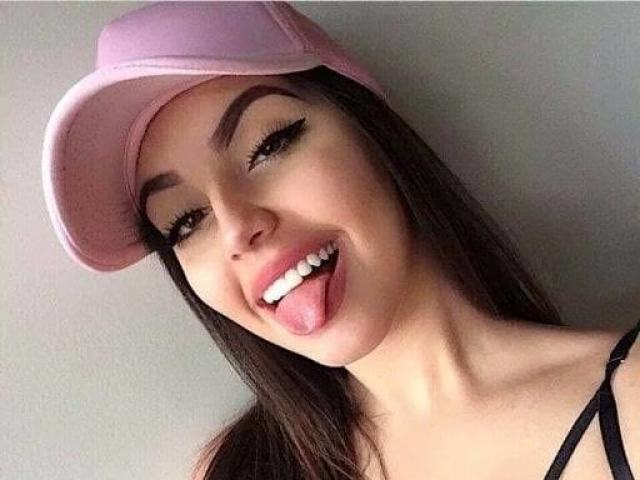 😜