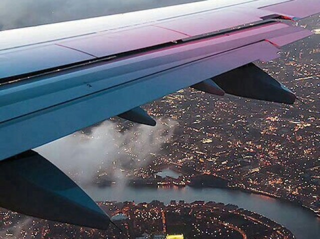 Viajar para conhecer outro país🌈💙