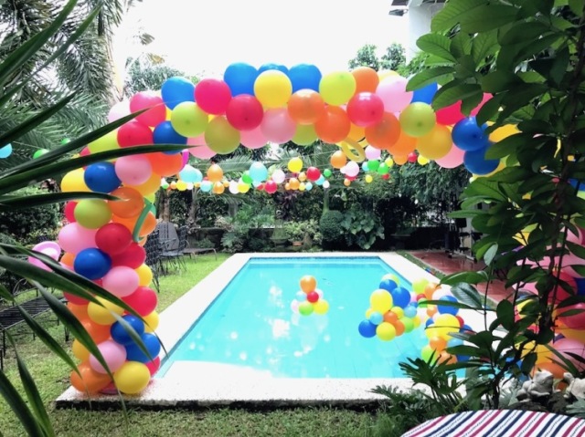 Monte sua festa na piscina!