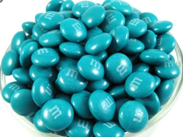 m&m