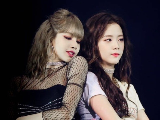 Lisa/Jisoo