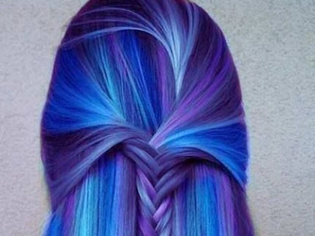 Azul? ou roxo? :3