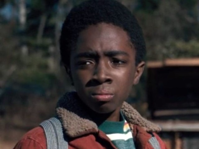 Lucas ( Stranger Things )