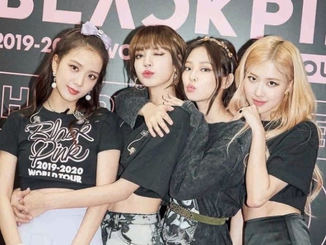 Quem do BLACKPINK seria sua namorada?