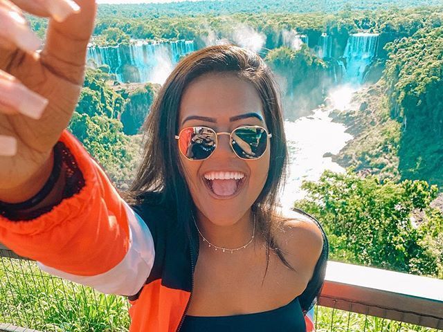 Você realmente conhece a Camila Loures?