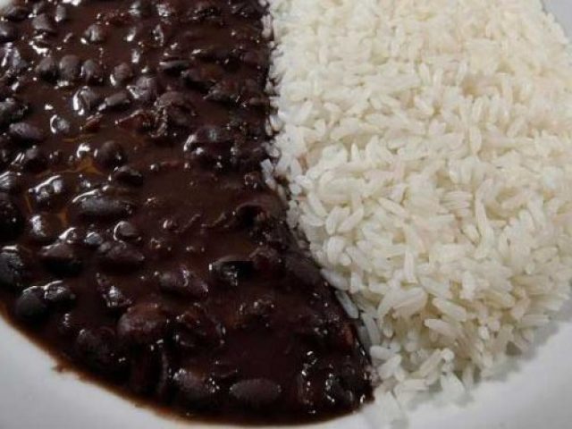 Arroz e feijão