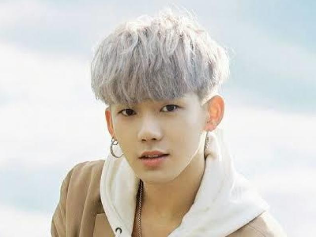 Hyunsuk (Treasure)