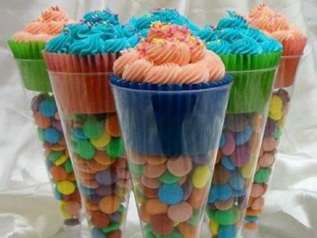 taça de doces